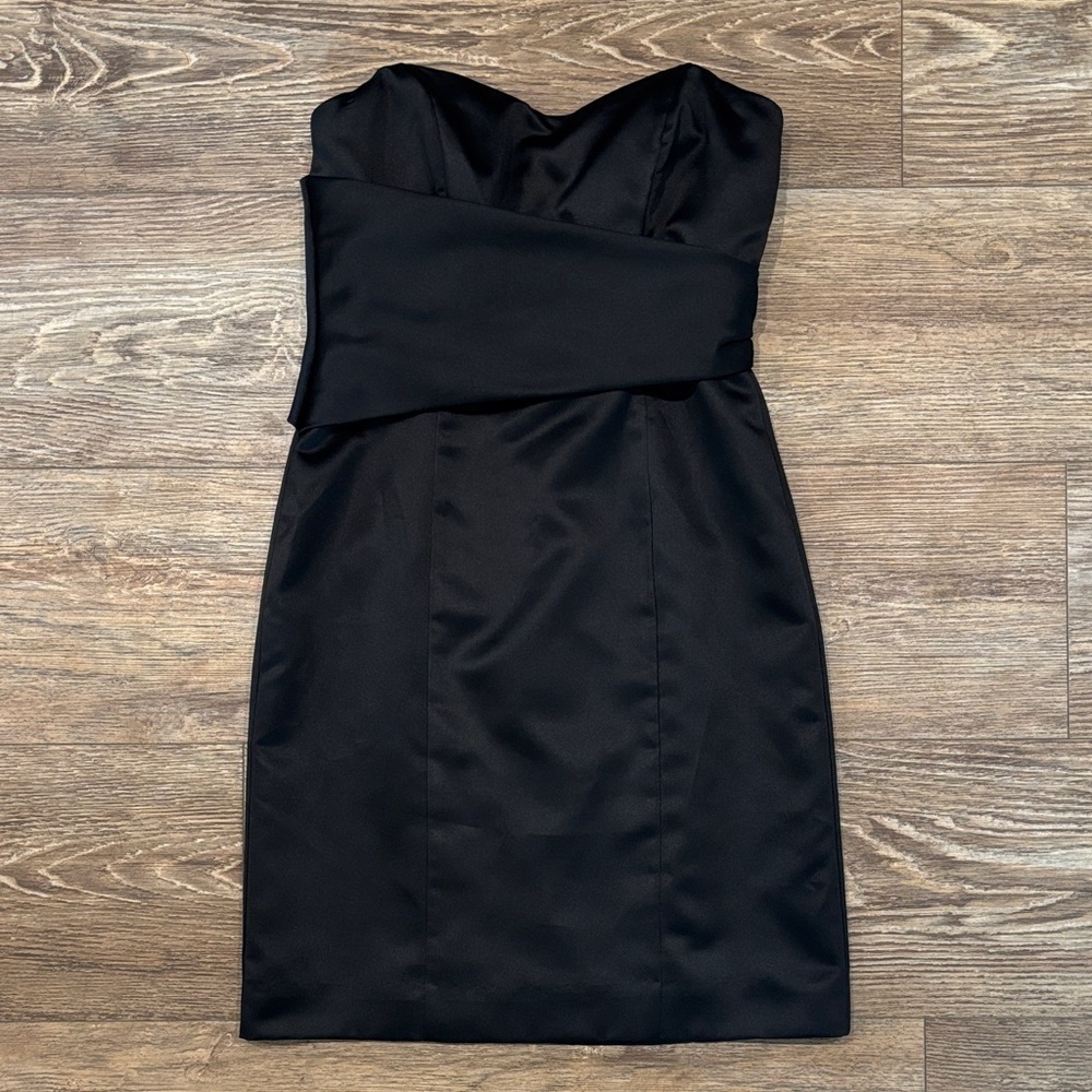 Nicole Miller Black Satin Strapless Mini Dress with Faux Wrap Women's Size 8 LBD